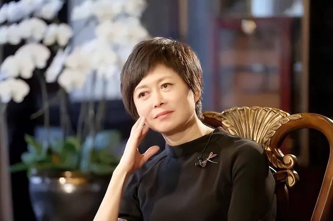 敬一丹:知青生活是一生的财富,经历人生低谷更爱丈夫和女儿_黑龙江省