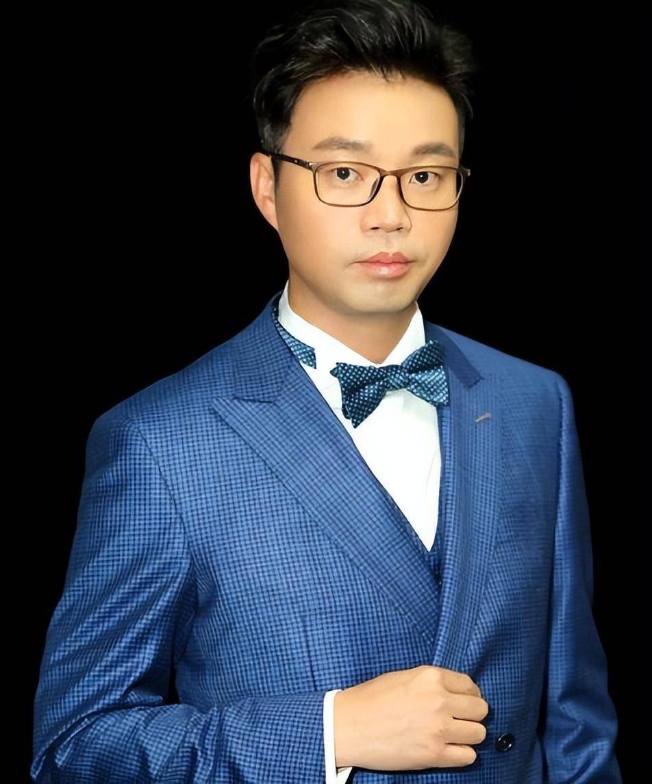 名利救不了王迅_魏震_王寻_工作