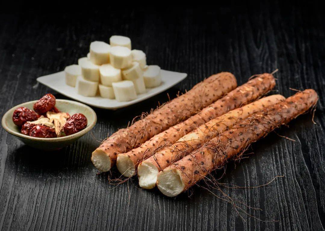 秋冬补益少不了山药!健脾养胃,生精益肺,补肾纳气_滋补药_白萝卜_热水