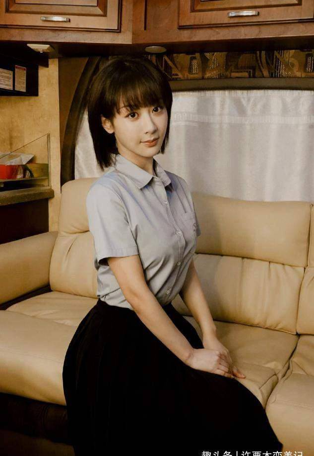 杨紫这是逆生长吗?