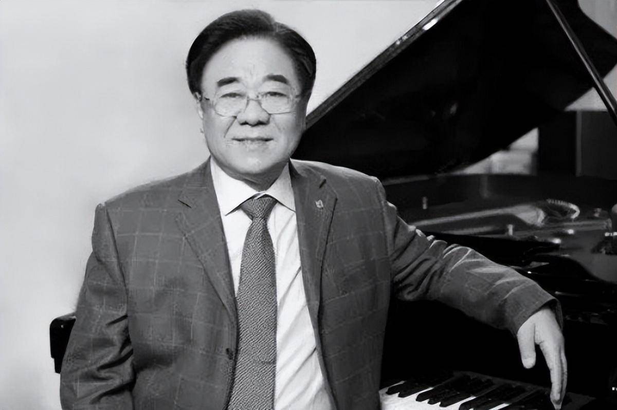 83岁声乐界泰斗金铁霖病逝,徒弟大衣哥公开悼念,已紧赶北京吊唁_朱之