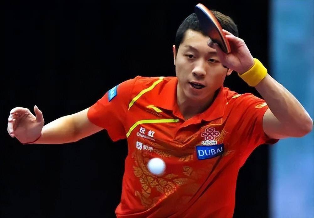 正手弧圈球技术常见的错误及纠正办法_身体_重心_训练