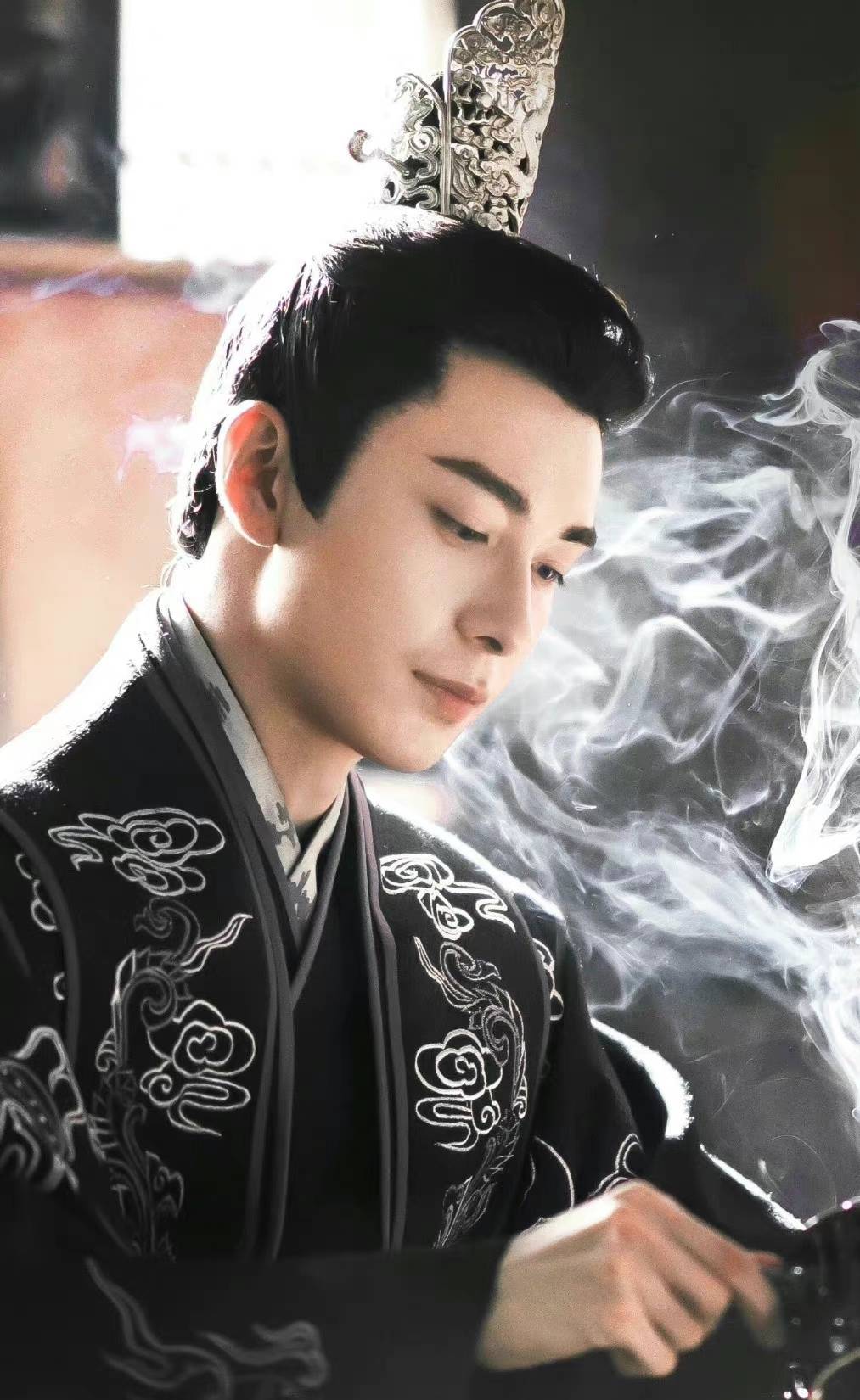 95后四小花首轮推荐结果公开,陈星旭张雪迎林允王安宇遗憾落选_作品