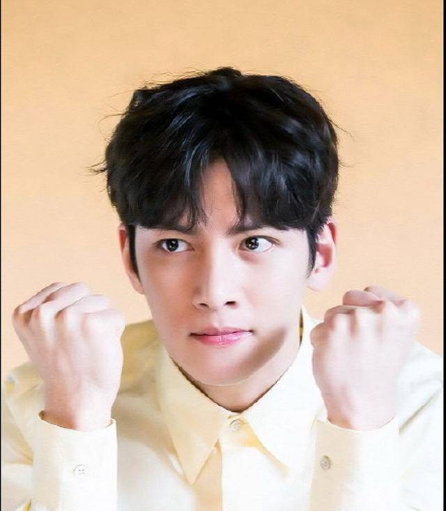 池昌旭——南韩帅气脸_五官_自带_少女