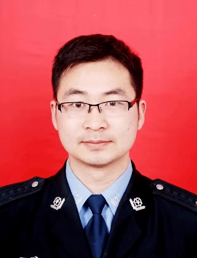 这次可能打破了你对监狱民警的认知~_黄伟_淝河_吴晓红