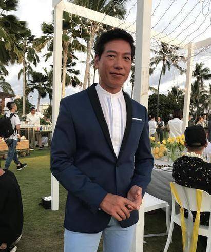 58岁乌鸦哥满头白发认不出,戏里霸道的文艺男,张耀扬的沉浮史_反派