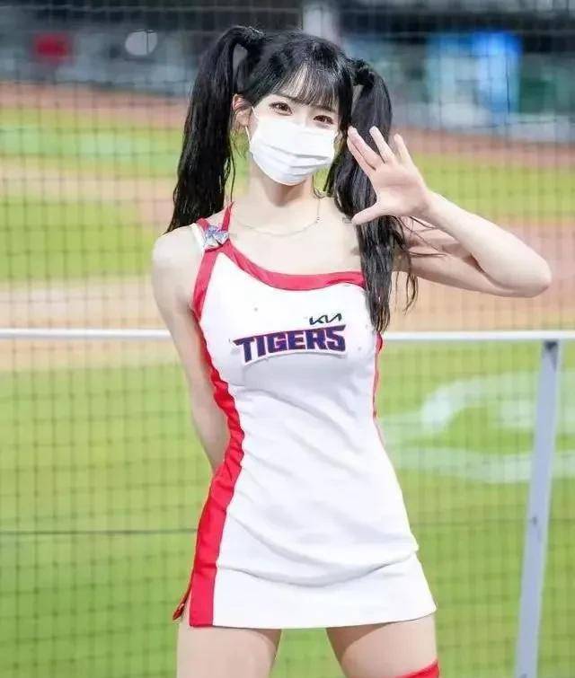 多惠韩国啦啦队图片