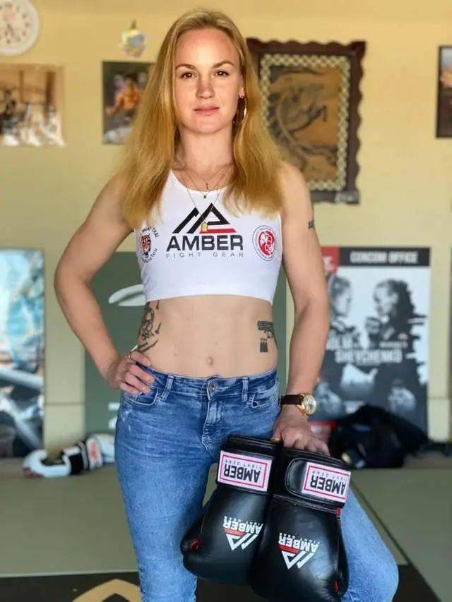 张伟丽回应打"子弹姐":与舍甫琴科将是一场伟大的战斗_技术_地面控制