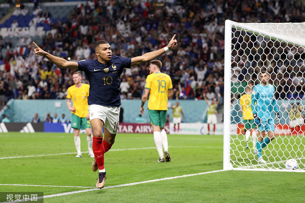 世界杯-姆巴佩传射吉鲁梅开二度 法国4-1澳大利亚