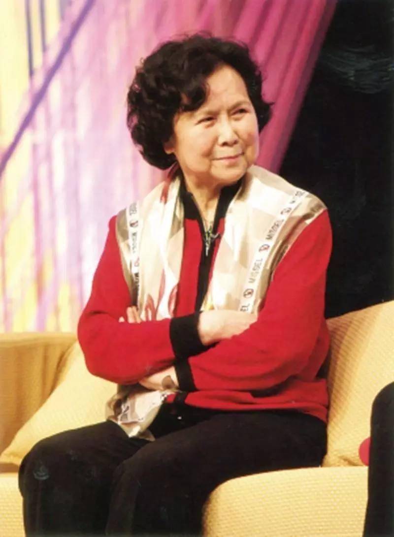马德华:抱十斤棉花演猪八戒,恩爱49年零绯闻,他才是人生赢家_侯玉敏