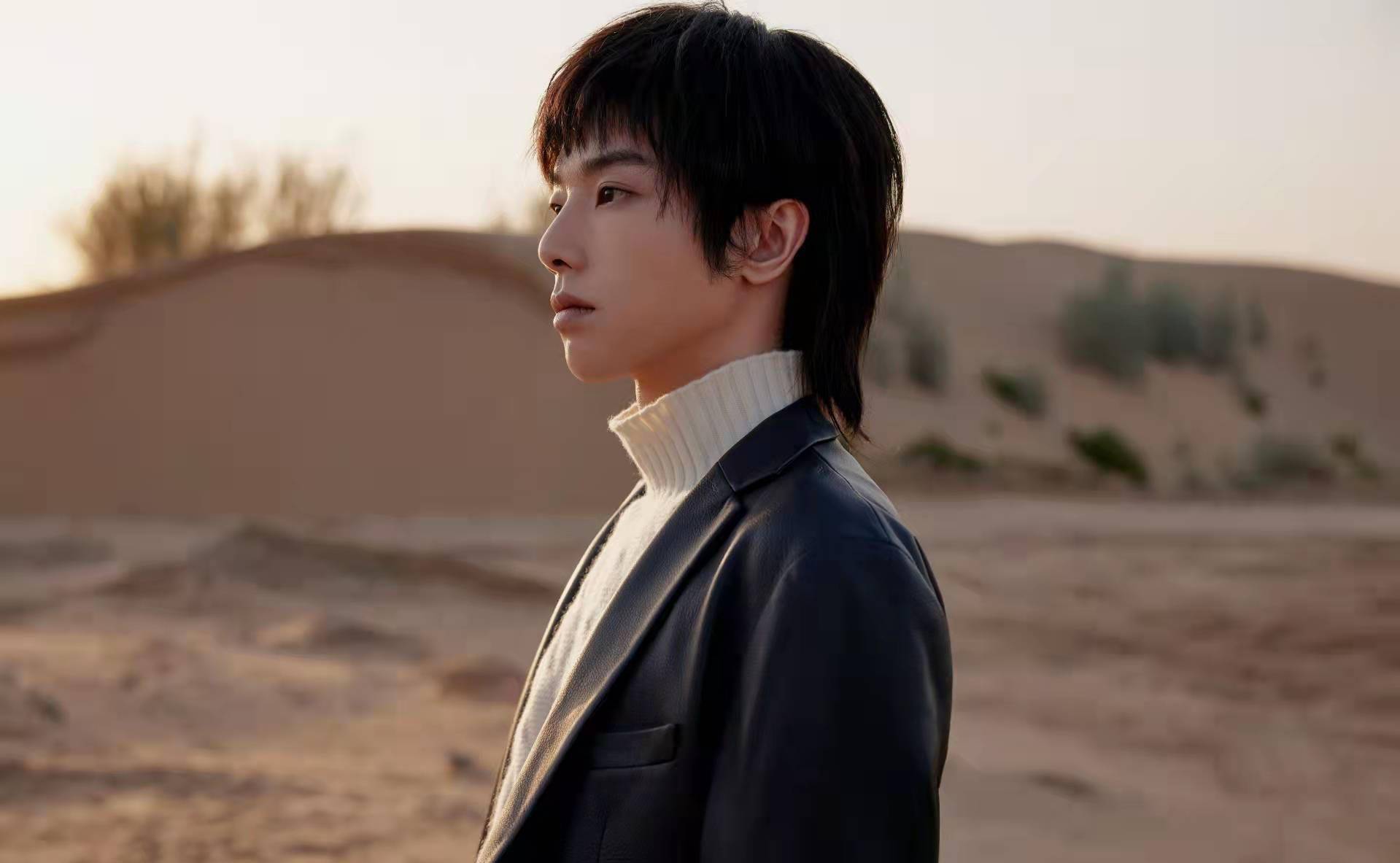 加上明星们从不为钱发愁,另一半的选择也是从来不急,华晨宇和张碧晨也