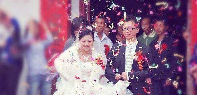 原创            “老婆，两万元婚戒我买，婚房装修钱你出”“好，这婚我不结了”(婚戒多少钱一个合适男士)
