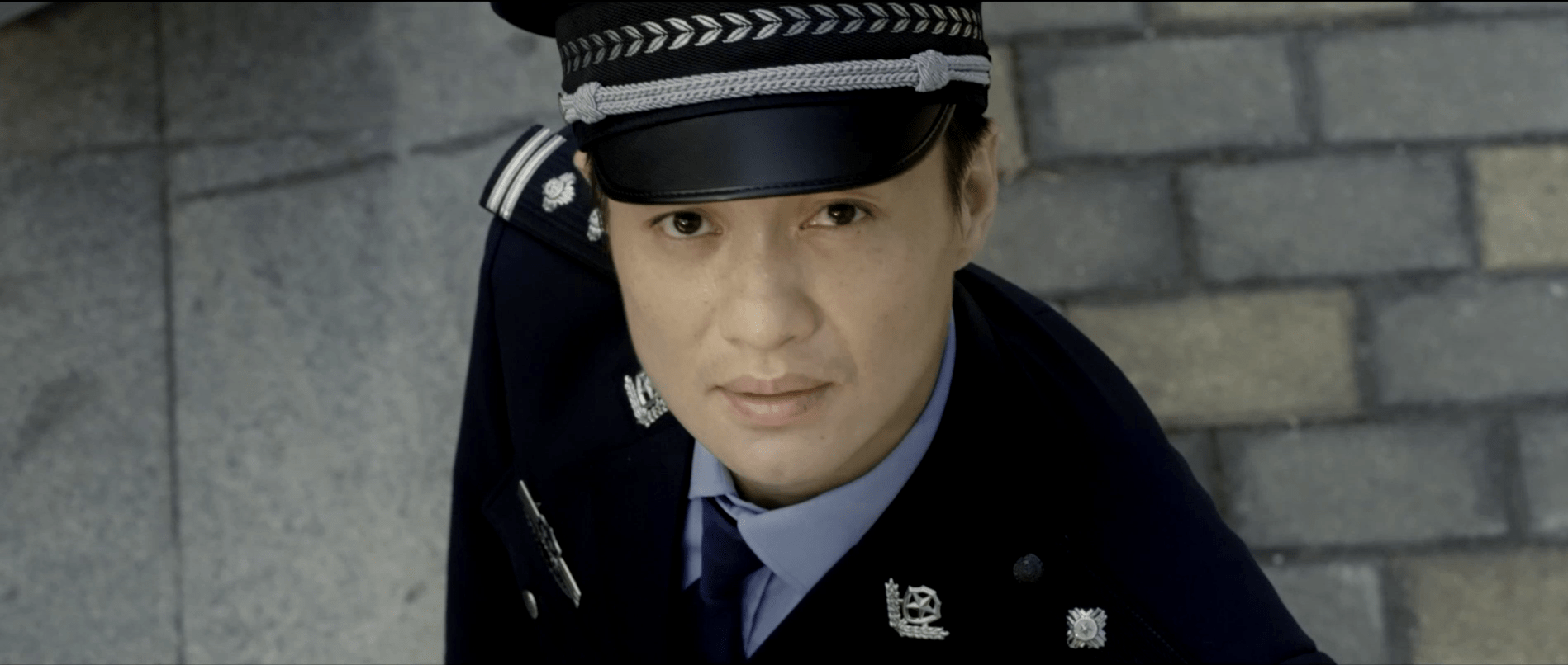 剧情跌宕起伏,演员阵容强大,《扫黑行动》滤镜太真实了_影片_观众们