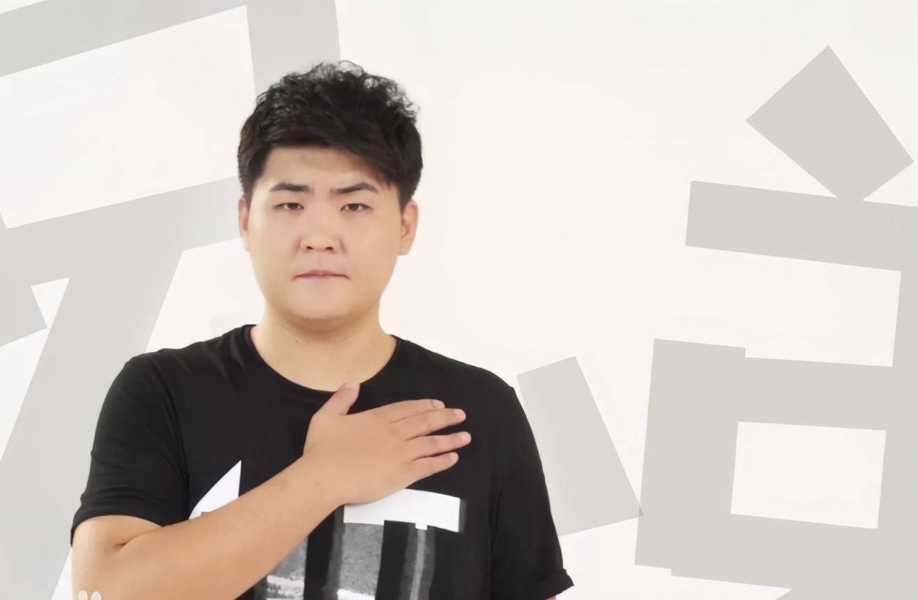 闫学晶自曝和林越早已分手,并再婚有了女儿,网友:曾经那么相爱_马明东