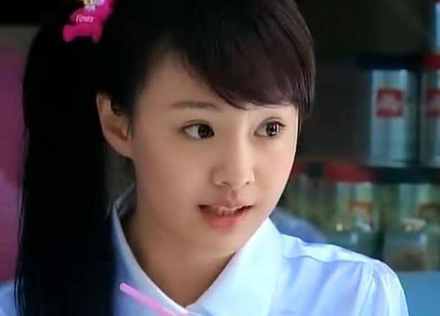 女星婴儿肥时期,刘亦菲清纯,赵丽颖可爱,林心如嫩的能掐出水来_时候