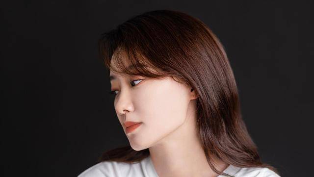 女明星张小斐五官分析!_感觉_整体_脸型