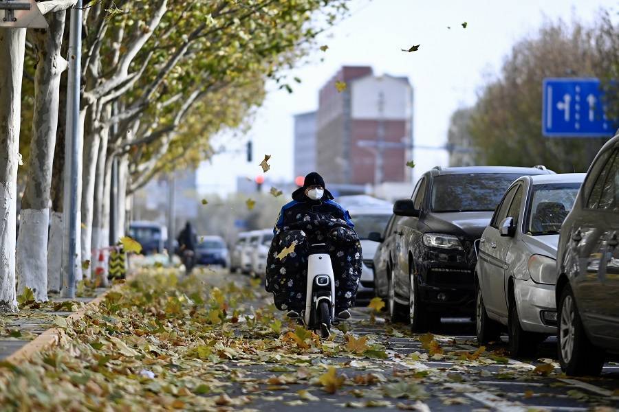 北京:大风寒潮双预警_市民_邹红_魏晓昊