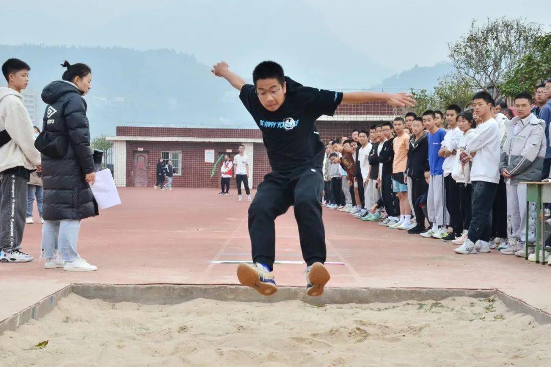 蔺阳中学2022年冬季田径运动会开幕
