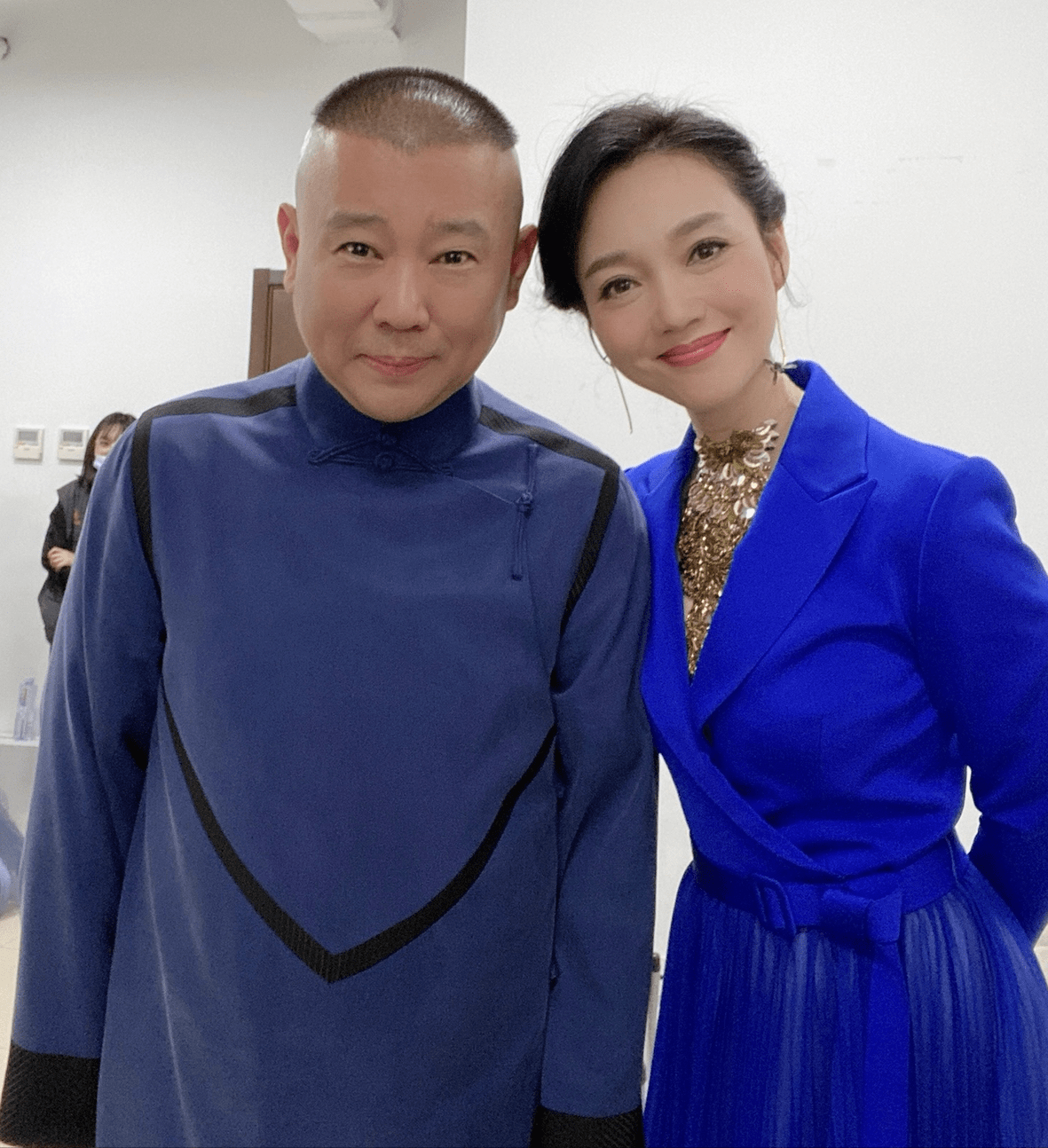 "美女主持"周群:郭德纲落魄时的贵人,如今生3娃从不晒老公_节目_电台