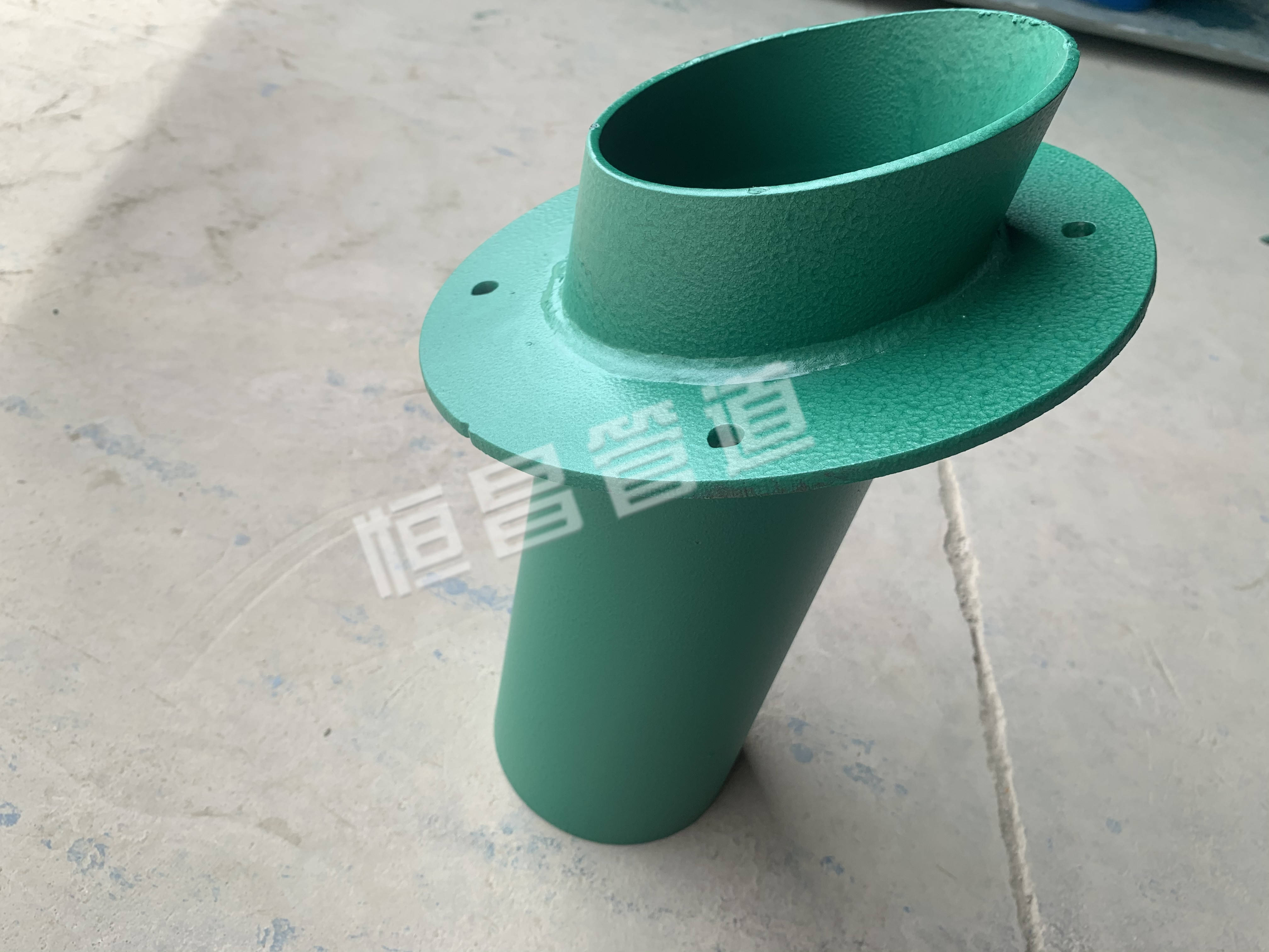 屋面防水套管作用及制作要求_建筑_mm_结构管