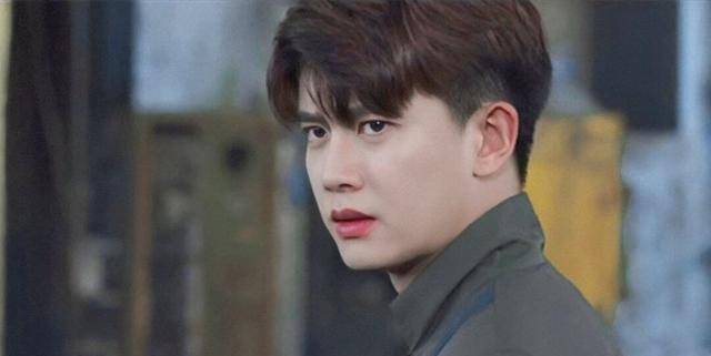 任嘉伦的三部现代剧,大家最想看到哪一部呢?_顾川_运动_蓝焰