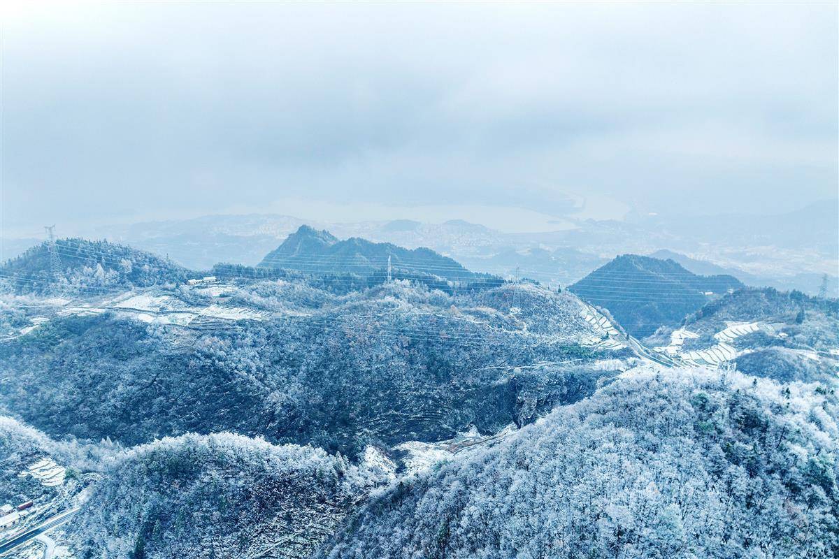 三峽高山降雪_寒潮_秭歸_天氣