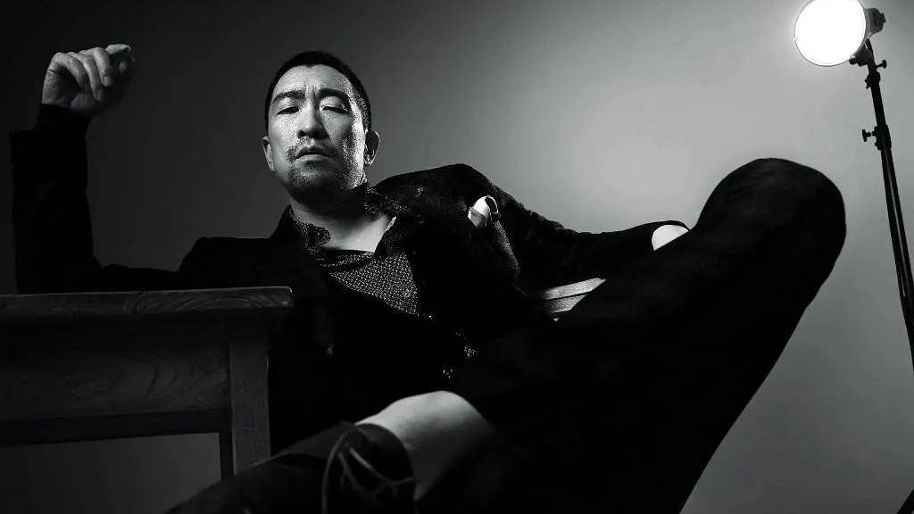 鹿晗新剧《在劫难逃》携手影帝王千源,反派能否超越张子枫的微笑