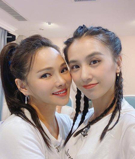 在《浪姐》当众落泪,吴昕暖心安慰被指预言家_伊能静_刘芸_姐姐