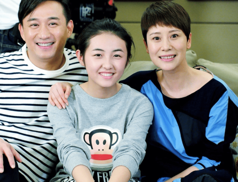 黄磊海清为张子枫送祝福,还称呼她为女儿,却被大家吐槽"偏心"_高考