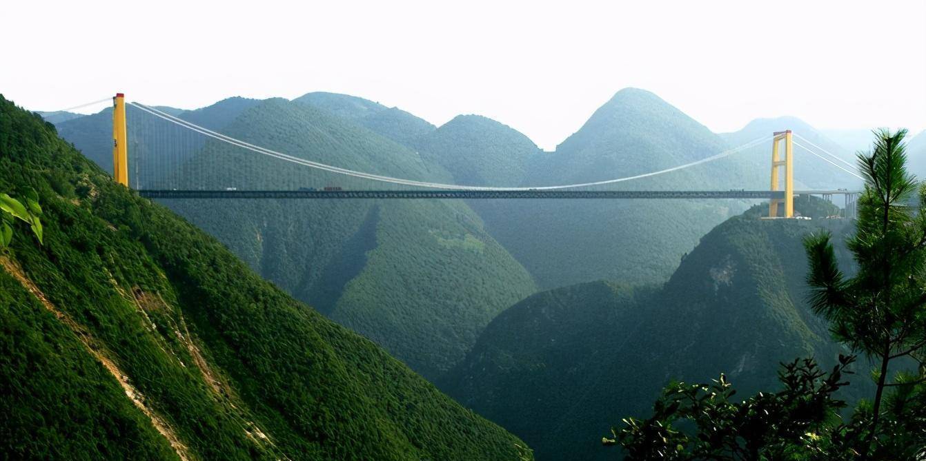 我国首座山区特大悬索桥,耗资6.