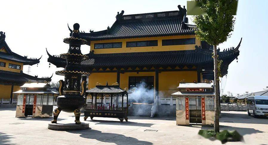 游览建湖延寿寺,体味佛教文化的独特魅力(2)_寺庙_香炉_居士