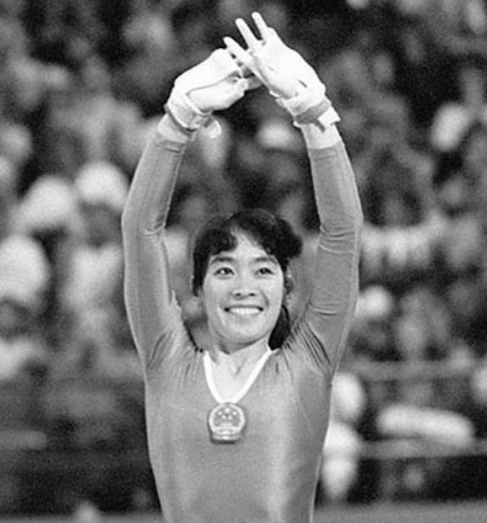 马艳红:中国首位奥运体操冠军,退役后赴美执教被白人刁难_教练_北京