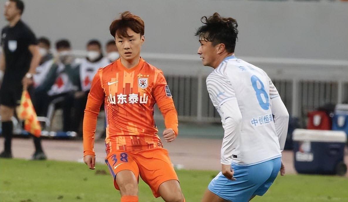 郝伟的好位置可能不保,三位主力明年可能离队_比赛_郝海一_本赛季