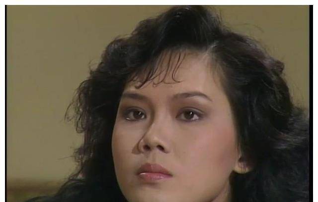 历经过磨难便更懂得珍惜,虽然陈莉萍已不复当年的美貌,但在陈泰铭的