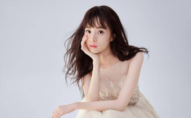 胡冰卿正式回应与张铭恩恋情,晒聊天称男方教自己撕徐璐_网友_行径