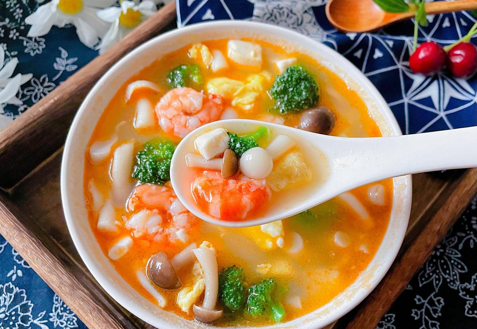 天冷,多给家人喝这碗汤,高钙低脂高蛋白,汤鲜味美,多喝不胖!