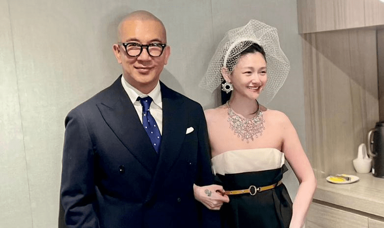 汪小菲两个孩子没有出镜,具俊晔与徐妈首次同框_女儿_女婿_爱情