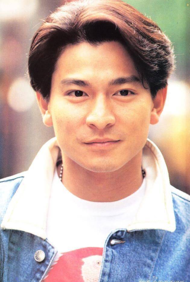 1985年,刘德华突然收到一封请柬:命运的拐弯,从来没有预知_蓝洁瑛