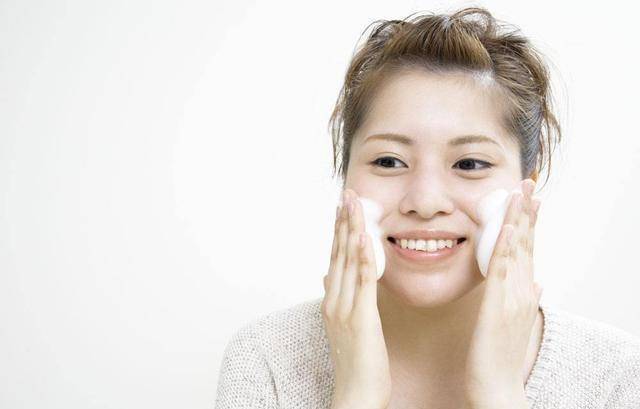 洗脸学问也那么大?