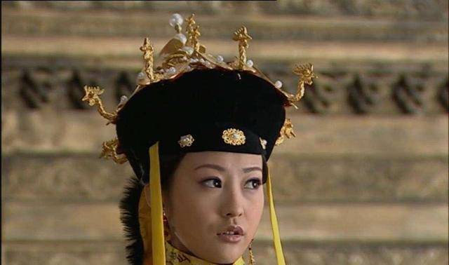 静妃:孝庄的侄女,顺治的原配妻子,生活凄凉_多尔衮_布木巴_皇帝