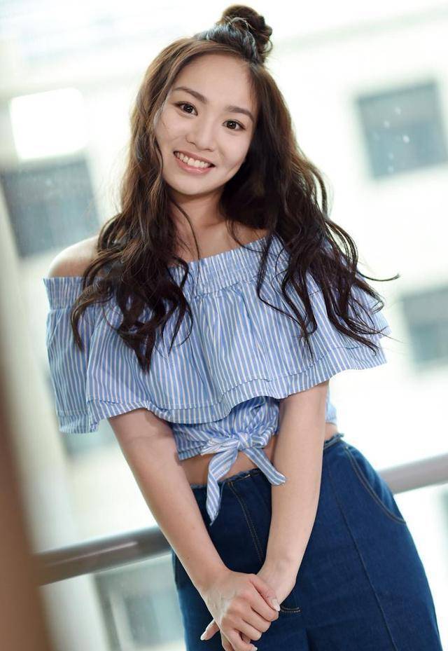 《创1》陈芳语发新歌再次内涵热依娜,遭对方回怼,歌曲被下架!