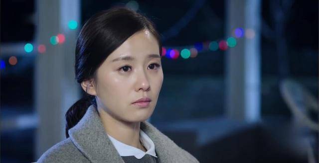 刘诗诗怀着小宝宝为新剧《如果可以这样爱》补录音,敬业女演员_服装