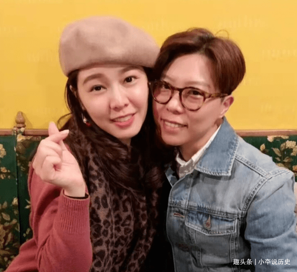 据报道,白佳琪在她的社交账户上文章结尾还带来了"结扎手术"和"一切