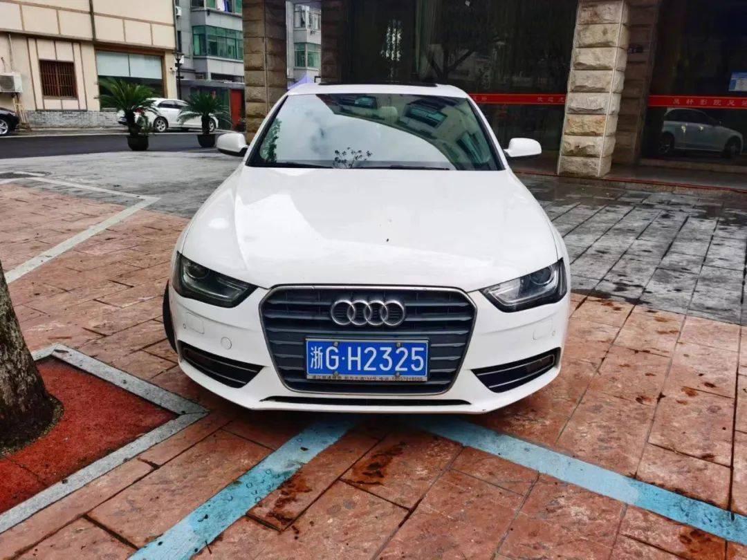 "花式"违停 哪一种让你最生气_车主_姓名_地址