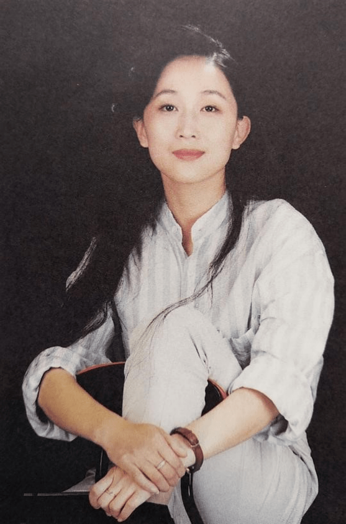 著名演员陈瑾:58岁单身无子女,与"男闺蜜"巫刚的感情让人羡慕_演艺圈