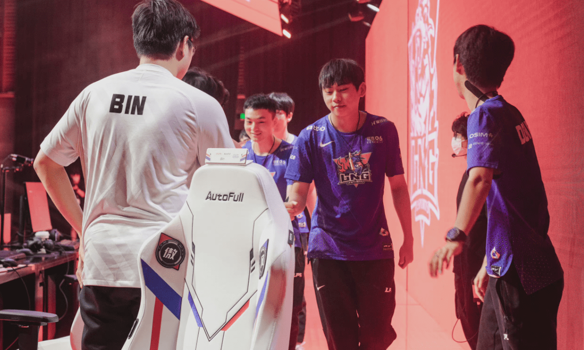 ig放走xun掌门任其加入blg,中野很豪华_doinb_战队_选手