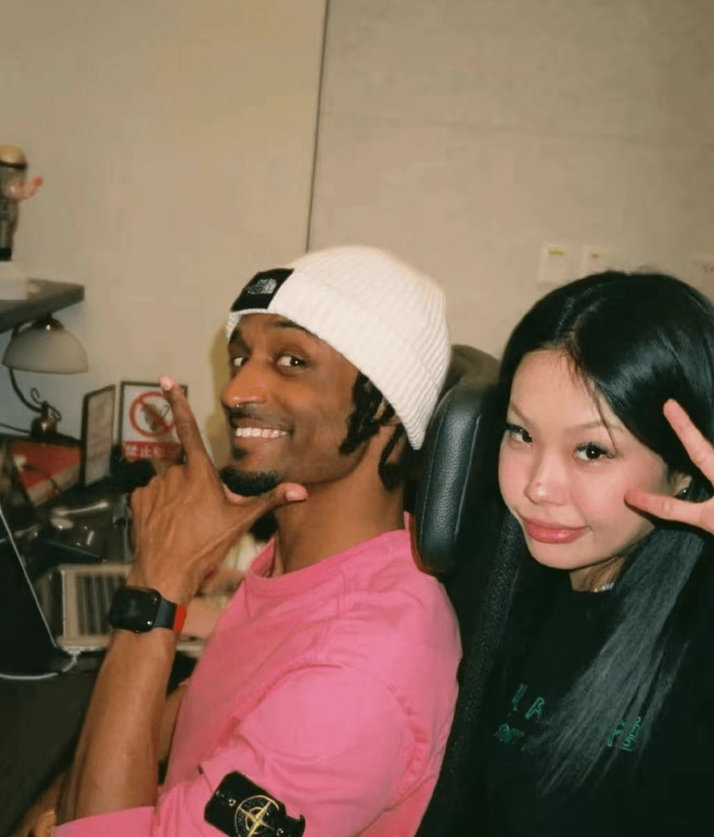 喜爱嘻哈音乐的网友应该对她的名字不陌生,万妮达曾参加过《中国新