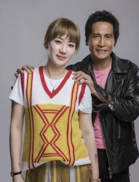 俩人_孙丽雅_方美芳