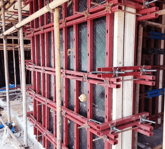 剪力墙模板与钢背楞施工流程及步骤_mm_间距_墙身