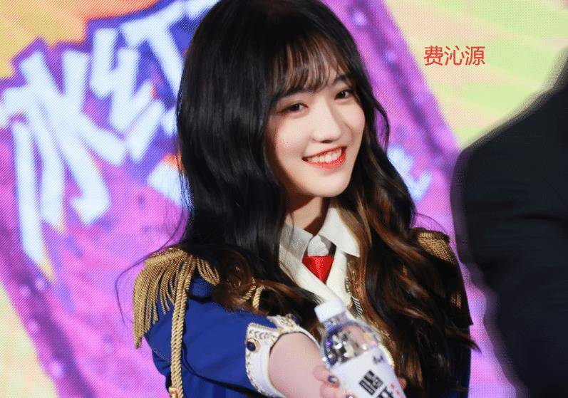 还发现了snh48的不少成员也拟邀列表中呢,例如袁一琦,杨冰怡,孙语珊